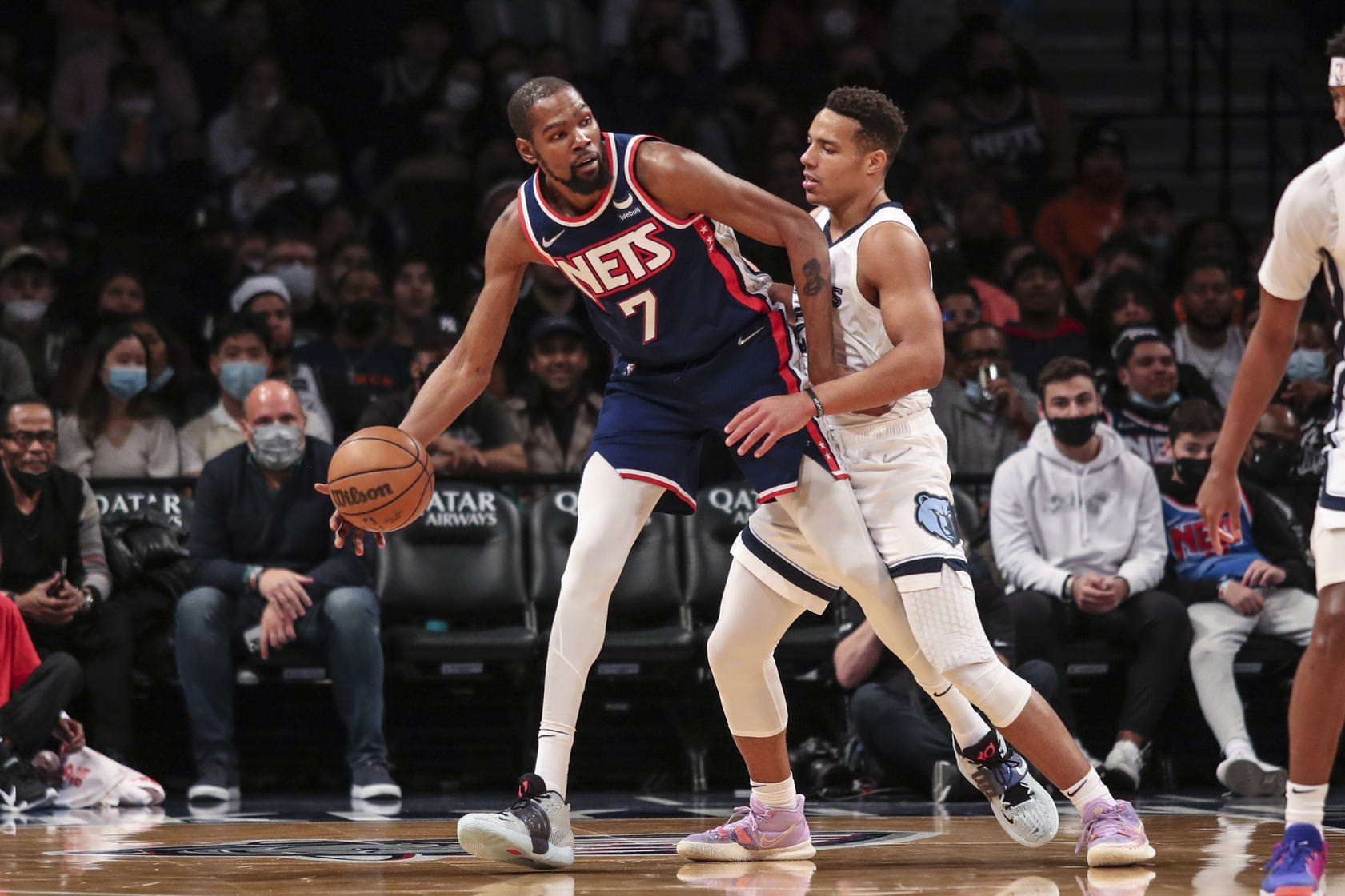 rooklyn Nets forward Kevin Durant (7) looks to post up against Memphis Grizzlies guard Desmond Bane (22)