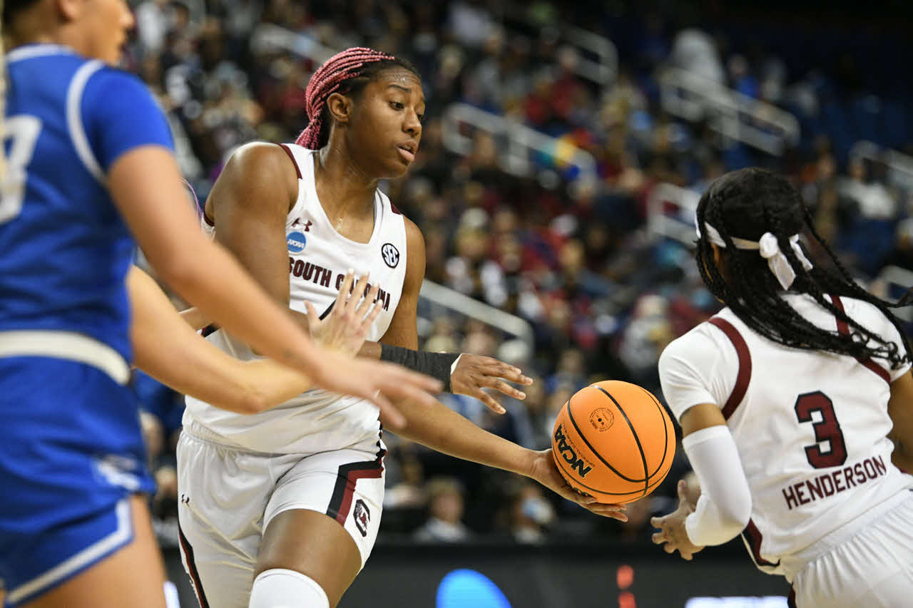 South Carolina will be a huge challenge for Louisville in the Women’s ...